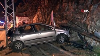 gizli buzlanma -  Ankara’da iki ayrı trafik kazası: 5 yaralı  Videosu