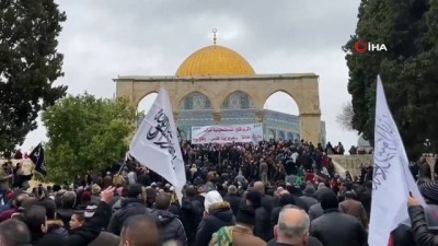  - Filistinliler Mescid-i Aksa'da İsrail’i protesto etti