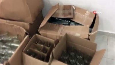 kacak icki -  İstanbul’da alkol imalathanesine çevrilen hurda deposuna kaçak içki operasyonu  Videosu