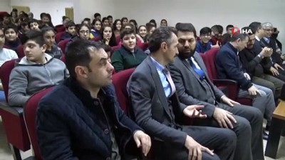  Namaz konulu yarışmada dereceye giren öğrenciler ödüllendirildi 