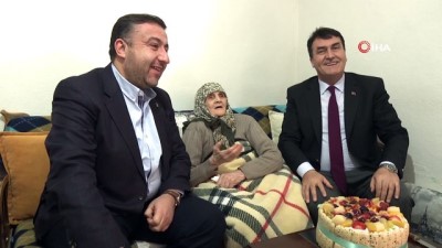 yasli kadin -  105 yaşındaki nineye doğum günü sürprizi Videosu