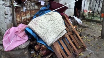 seker hastasi -  Adıyaman’da toprak ev yağmurdan çöktü  Videosu