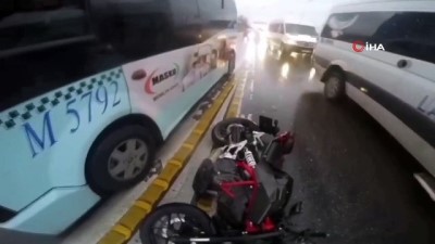 dikkatsizlik -  İstanbul’da motosikletlilerin ölümden döndüğü kazalar kamerada  Videosu
