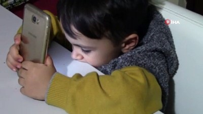 amator kamera -  Minik Mehmet'in telefon tutkusu uykuya yenik düştü  Videosu