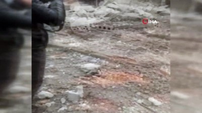 sivil savunma -  - Rejim ve Rus uçakları Halep’e saldırdı: 2 ölü, 5 yaralı  Videosu