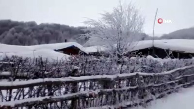  Yaylalar beyaza büründü 