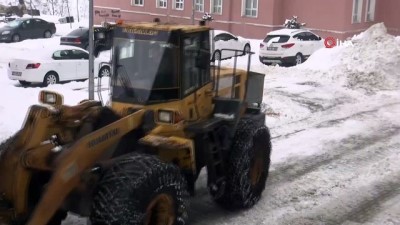 buz sarkitlari -  Bitlis'te yollar kapandı, buz sarkıtları oluştu, evler adeta kara gömüldü  Videosu