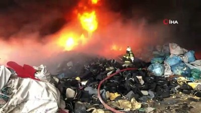  Bursa'da geri dönüşüm fabrikasında büyük yangın 