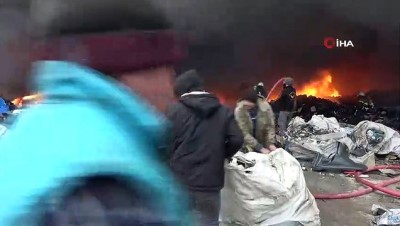  Bursa'da geri dönüşüm fabrikasında büyük yangın 