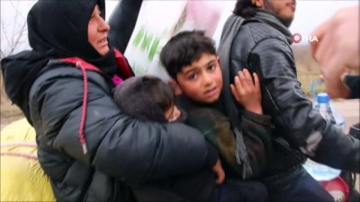 yardim paketi -  - Göç etmek zorunda kalan sivil sayısı 40 bini aştı
- Halep’in batı ve güney kırsalından göç eden ailelere acil yardım paketi  Videosu
