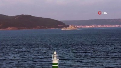  Rus savaş gemisi Çanakkale Boğazı'ndan geçti 