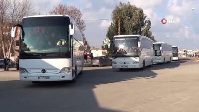 gumruk kapisi -  Tel Abyad'lı 500 kişi ülkelerine döndü Videosu