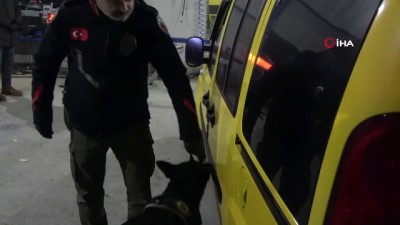  26 kilo eroin ve 12 kilo toz esrar ele geçirildi