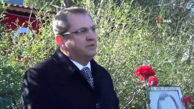 bagimsizlik -  Gazeteci-Yazar Uğur Mumcu Ayvalık’taki evi önünde anıldı Videosu