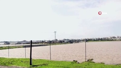 tarim arazisi -  - İsrail Baraj Kapaklarını Açtı: Gazzeli Çiftçiler 350 Bin Dolar Zarar Etti Videosu