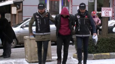  Uyuşturucu operasyonunda 2 şüpheli yakalandı 