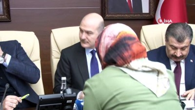 canli yayin -  Bakanlar depreme canlı yayında yakalandı  Videosu