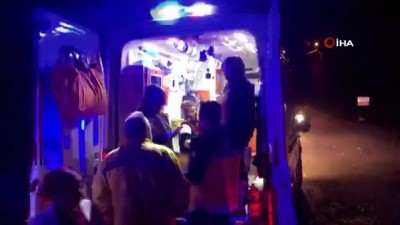  Sakarya’da panelvan araç ile otomobil çarpıştı: 9 yaralı 