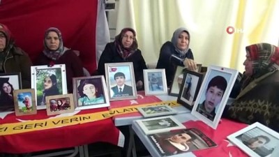 teror orgutu -  HDP önündeki ailelerin evlat nöbeti 146’ncı gününde  Videosu