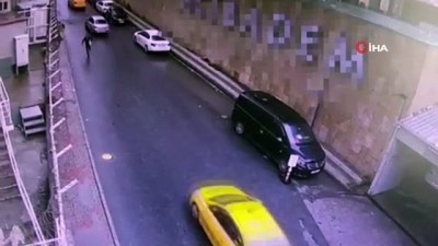 dolandiricilik -  Beyoğlu’nda bir kişinin para dolu poşetini çalan kapkaççı 3 ay sonra yakalandı  Videosu