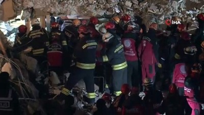  Deprem'de bir kişinin daha cansız bedenine ulaşıldı 