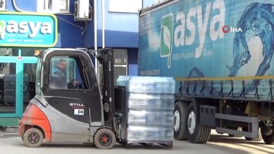  Düzce TSO’dan deprem bölgesine 1 tır su