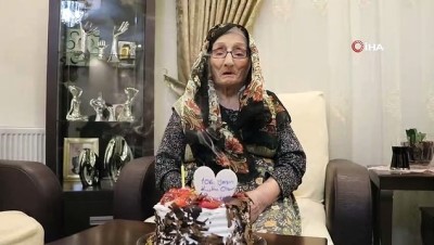 sahit -  106. yaşını pasta keserek kutladılar  Videosu