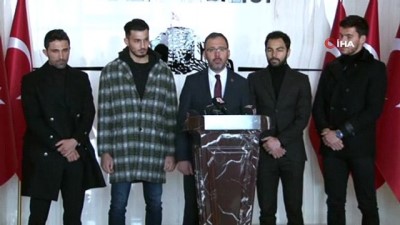 milli futbolcu - Bakan Kasapoğlu ve milli futbolcular destek için Elazığ'da  Videosu