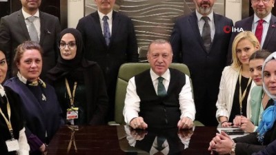  Cumhurbaşkanı Erdoğan, uçakta gazetecilerin sorularını cevapladı 