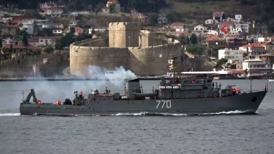  Rus askeri gemileri Çanakkale Boğazı’ndan peş peşe geçti 