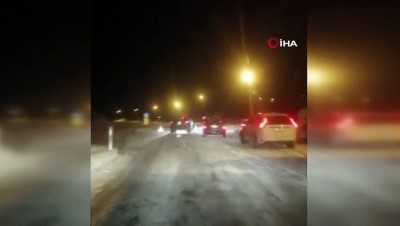 isaf -  Gürün’de karda mahsur kalan 200 kişi ilçede misafir ediliyor Videosu