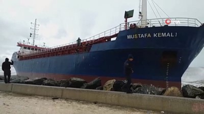 kargo gemisi -  Hatay'da kargo gemisi karaya oturdu  Videosu