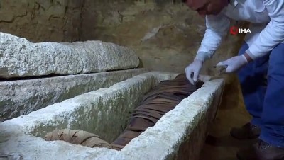 rahip -  - Mısır’da 3 bin yıllık mezarlar bulundu Videosu