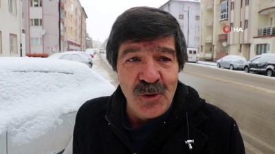  Sivas beyaza büründü, 662 köy yolu ulaşıma kapandı 