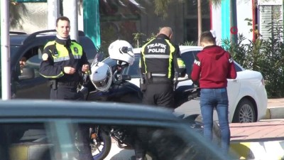 motosiklet kazasi -  Kasksız gençlerin ölümünün ardından denetimler sıklaştı  Videosu