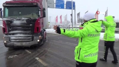  Kütahya''da büyük araçların geçişine izin verilmiyor 