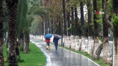 whatsapp -  Mersin'de sağanak yağış etkili oluyor  Videosu