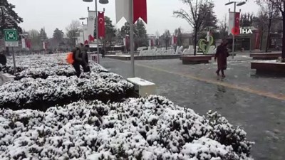 gizli buzlanma -  Bolu Dağı’nda kar yağışı devam ediyor  Videosu