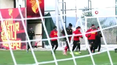 atmosfer - Beto: 'Bugünü unutmadan her maç için çabalamalıyız'  Videosu