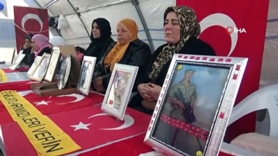  HDP önündeki ailelerin evlat nöbeti 129'uncu gününde 