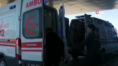 karaagac -  Isparta Şarkikaraağaç ilçe sağlık müdürü kasabada darp edildi Videosu