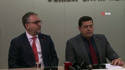  Meclis üyelerinden CHP’li başkana ‘söyleşi' tepkisi