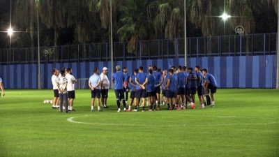 atmosfer - Adana Demirspor, derbi maçta gülen taraf olmak istiyor Videosu