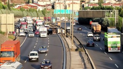 Anadolu Otoyolu'ndaki kaza trafiği aksattı - KOCAELİ