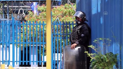 gerilla - El Salvador'da emekli askerler protesto düzenledi - SAN SALVADOR Videosu