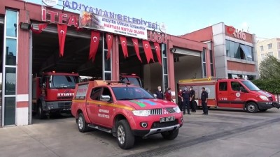  İtfaiye ekipleri Türk ve Azerbaycan bayraklarıyla şehir merkezini gezdi