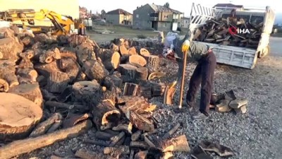  Yüksekova’da oduncuların kış hazırlığı