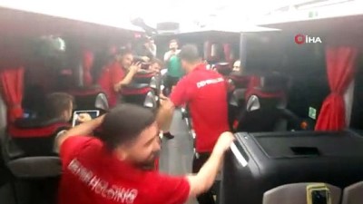 takim otobusu - Sivasspor’da kupa coşkusu! Videosu