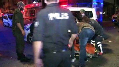  Taksim’de iki yabancı grup arasında bıçaklı kavga:1 yaralı