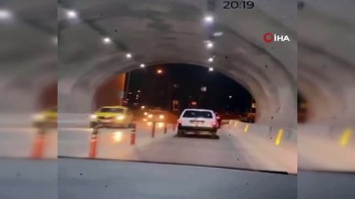 ihbar hatti -  İstanbul trafiğinde direksiyondaki bebek şoför grenleri şaşırttı Videosu